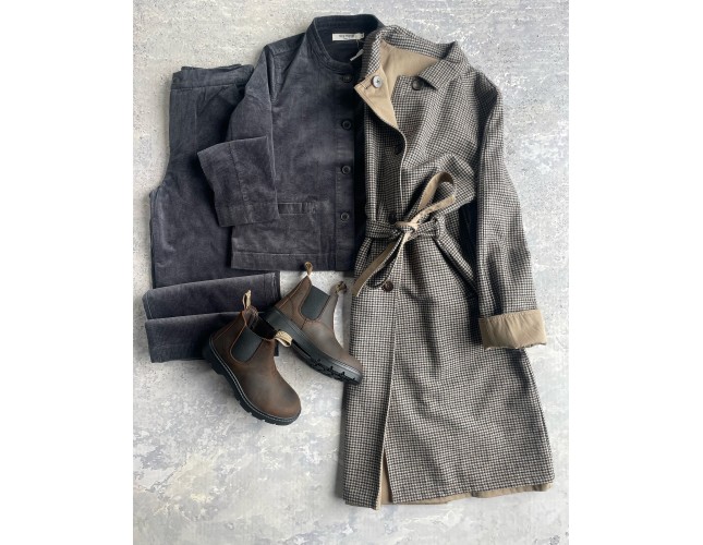 Ghete Natural World, din piele ceruita, model 9080, Maro